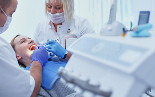 Things You Should Know About Dental Implants Posts