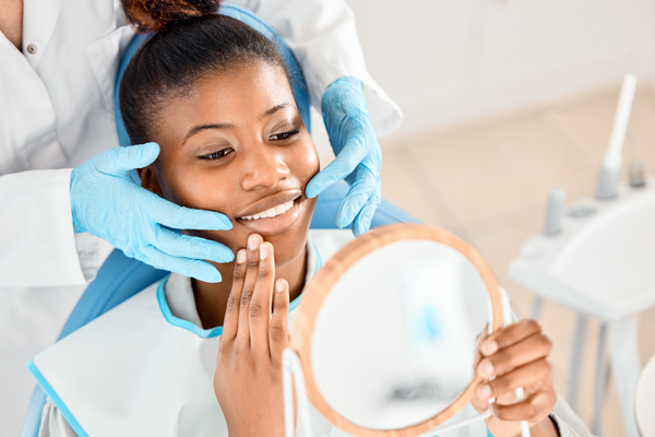 Are Dental Veneers Right For Me?